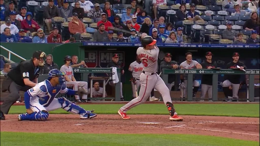 Orioles' Mullins runs perfect route to make insane diving catch vs. Royals