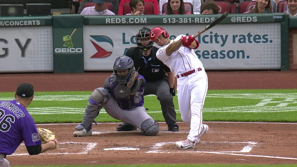 Joey Votto hits go-ahead home run for Reds in his hometown of Toronto