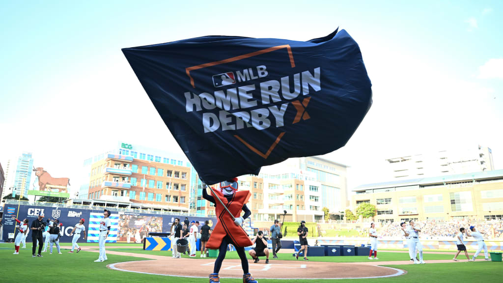 HRDX mascot Big Fly flies the flag