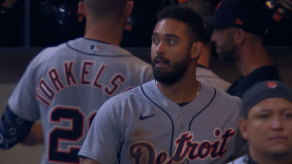 Detroit Tigers force extra innings with critical swings but lose 3-2 to