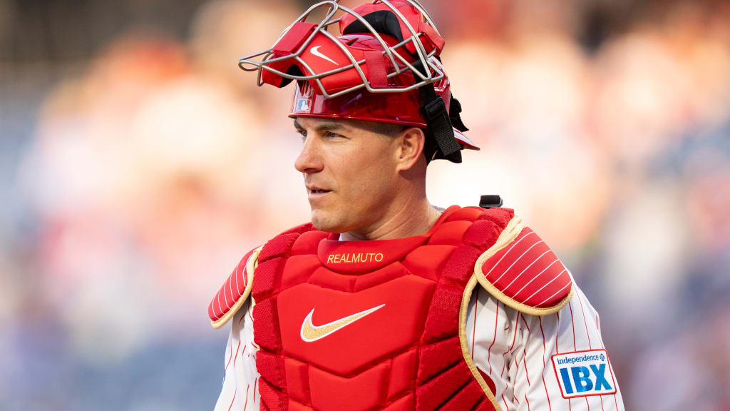 Will the Phils really lighten Realmuto's workload?