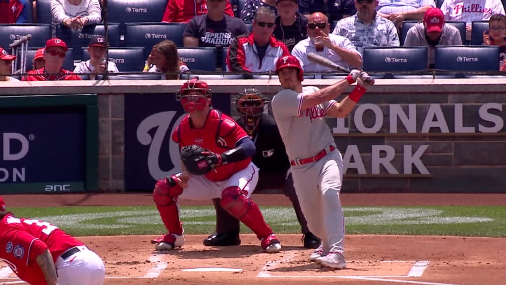 Watch: Kyle Schwarber blasts two solo home runs for Phillies in