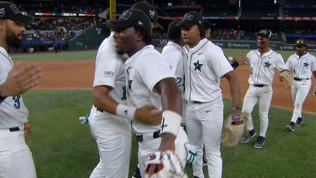 Ken Griffey Jr. on Nike Jackie Robinson cleats, legacy