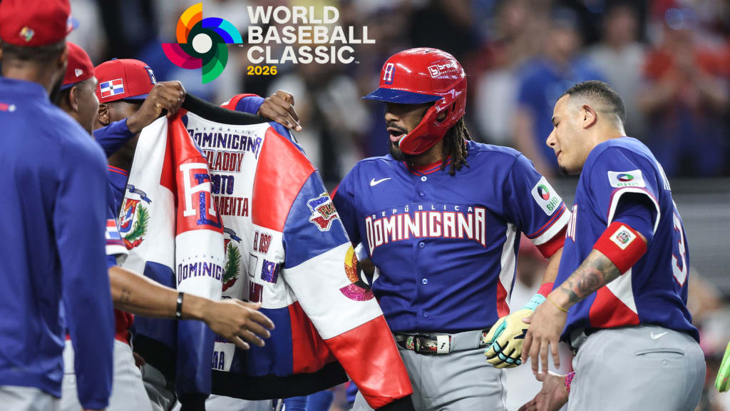 LIVE: Tatis slams DR closer to quarterfinals clinch