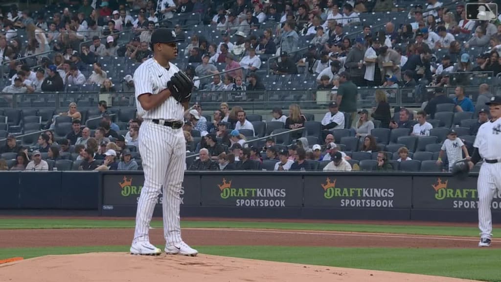 Randy Vasquez gets 1st career win, Yankees split doubleheader vs. White Sox