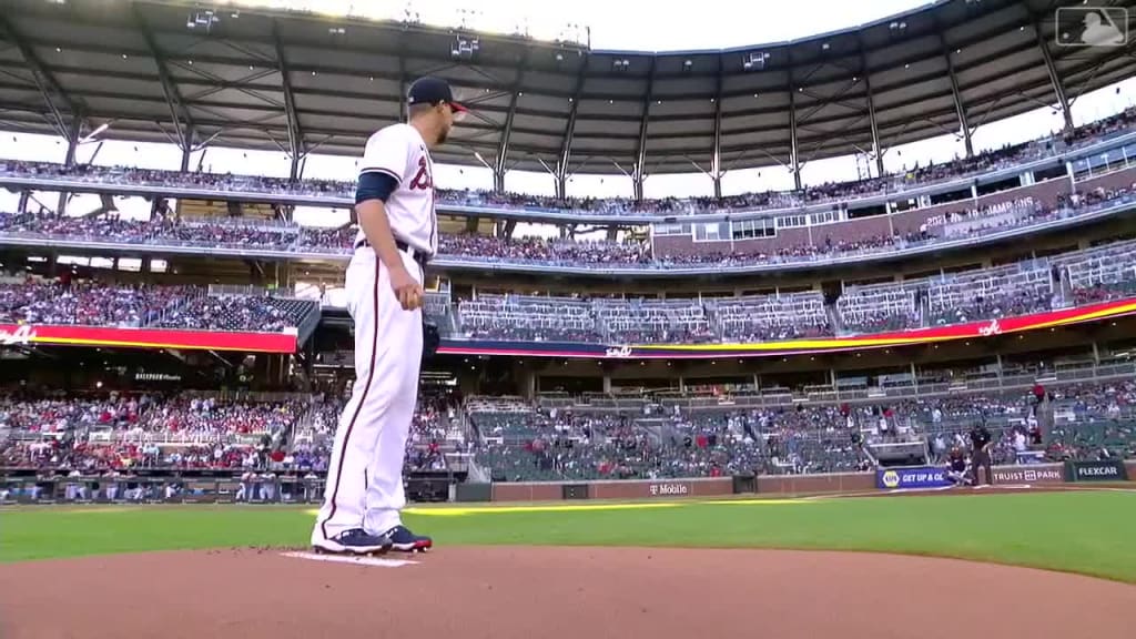 Lifelong Yankees fan Charlie Morton starts Game 3 Against Yanks 