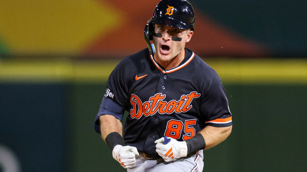 LIVE: Top Tigers prospect vexing Team DR in Santo Domingo