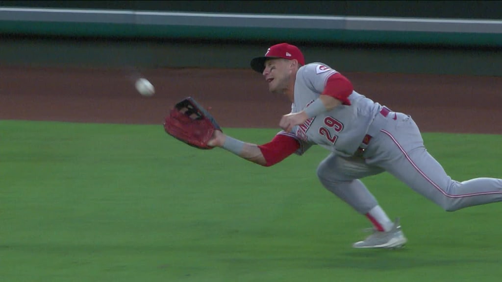 Elly De La Cruz pokes Shohei Ohtani during Cincinnati-Angels game