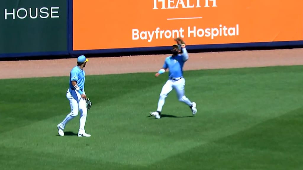 José Caballero catches fly ball during CF debut