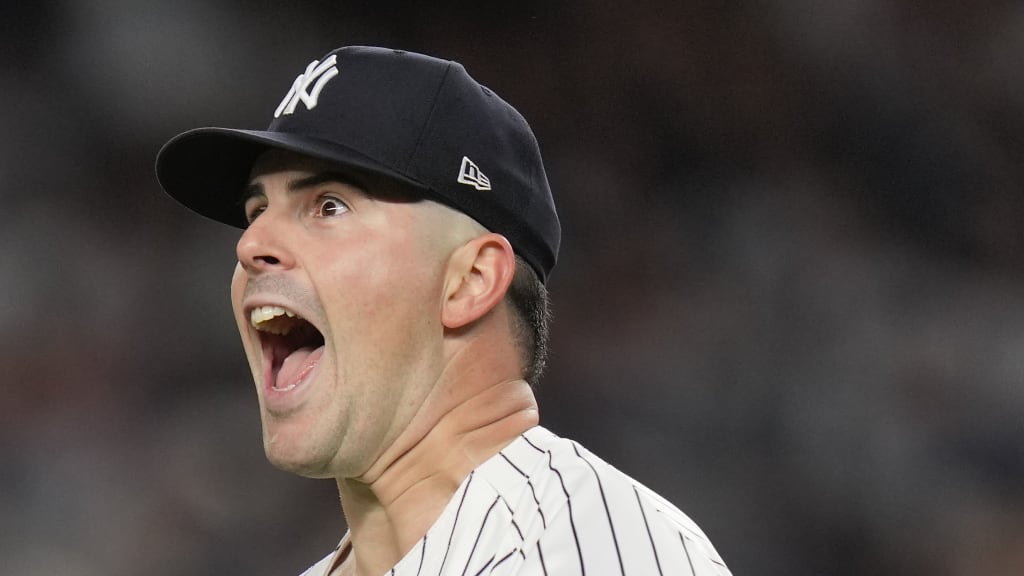 Carlos Rodón strikes out the side in the 1st