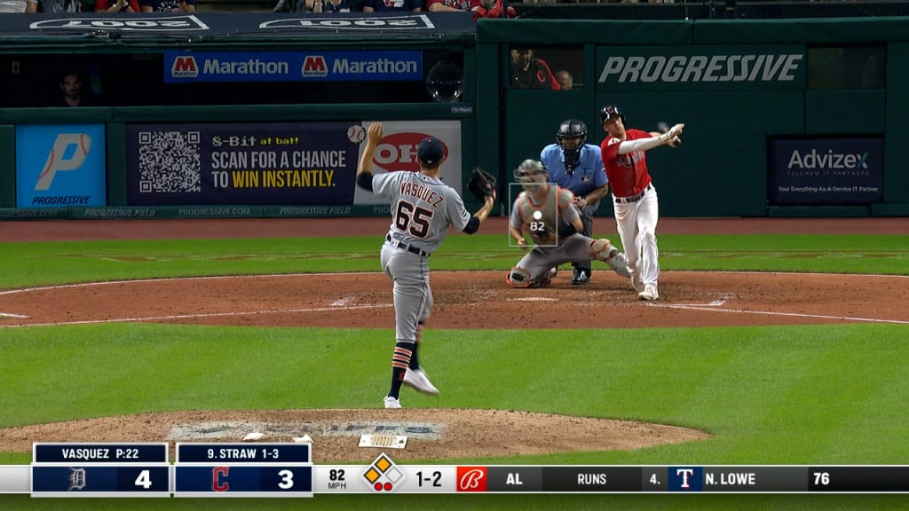 Andrew Vasquez escapes a jam
