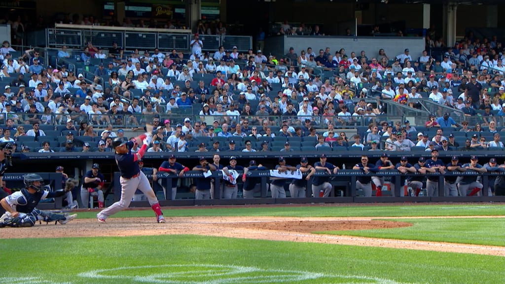 Justin Turner Keeps Red Sox Rolling And Yankees Spiraling Under .500.