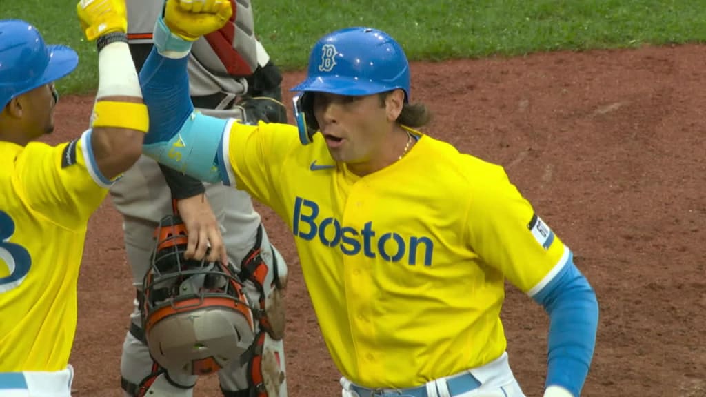 Red' Sox to don yellow and blue uniforms this month