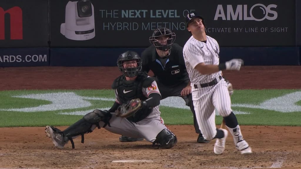 Yankees' Boone draws in dirt, gives his best strike three call