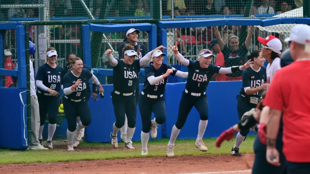 Team USA celebrates after beating Japan in the World Games semifinals. Photo courtesy WBSC.