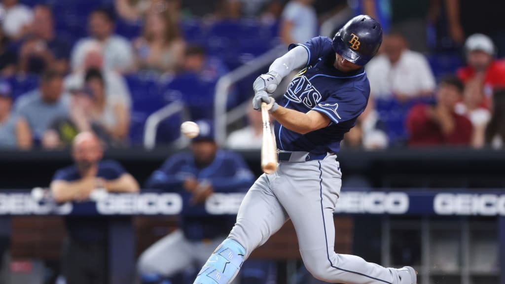 Brandon Lowe's three-run home run (2)