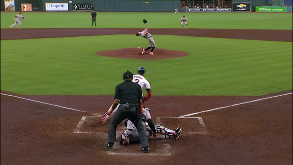 Texas' bullpen escapes late to edge Orioles in ALDS