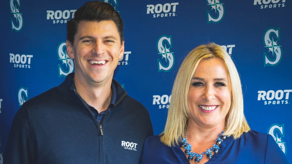 Mariners TV broadcaster Aaron Goldsmith and Mentink
