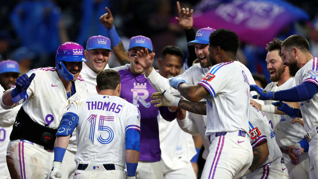 Royals chaotic, rain-soaked walk-off a game to remember