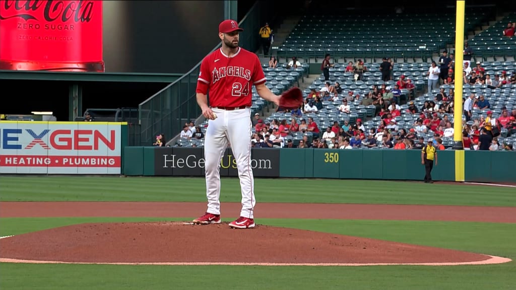 Lucas Giolito gets 1st win with Angels