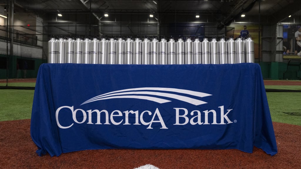 Comerica Bank presented the Back to School Distribution on July 31.