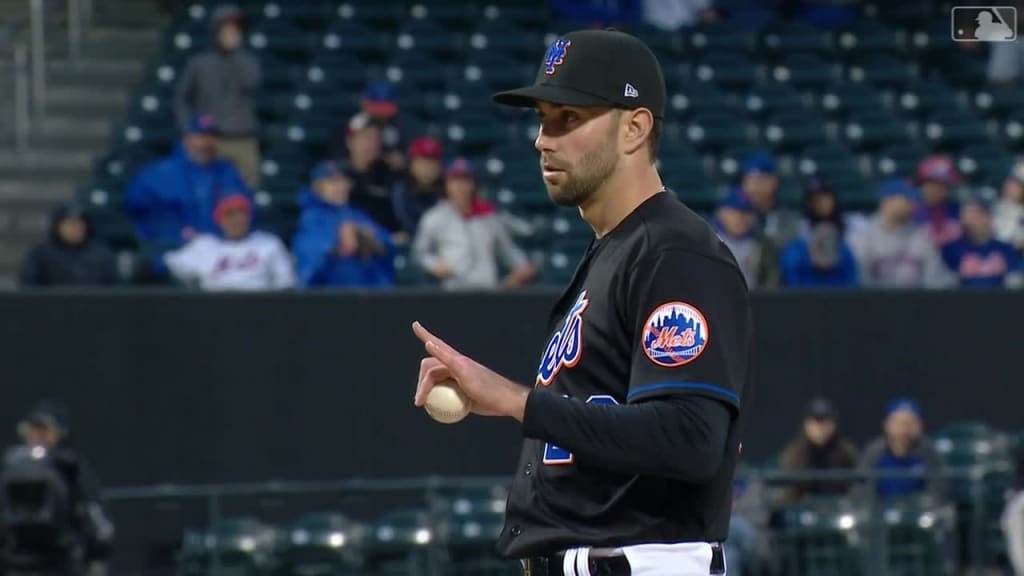 David Peterson unravels in Mets' rain-shortened loss to Braves