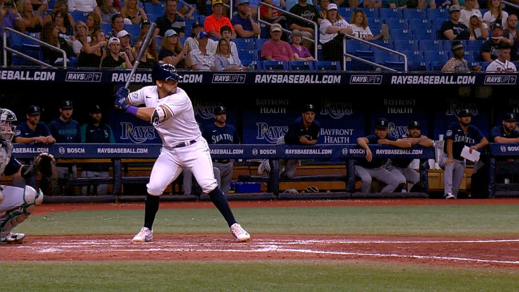 Pinto and Ramírez hit two-run homers in the 7th as the Rays rally