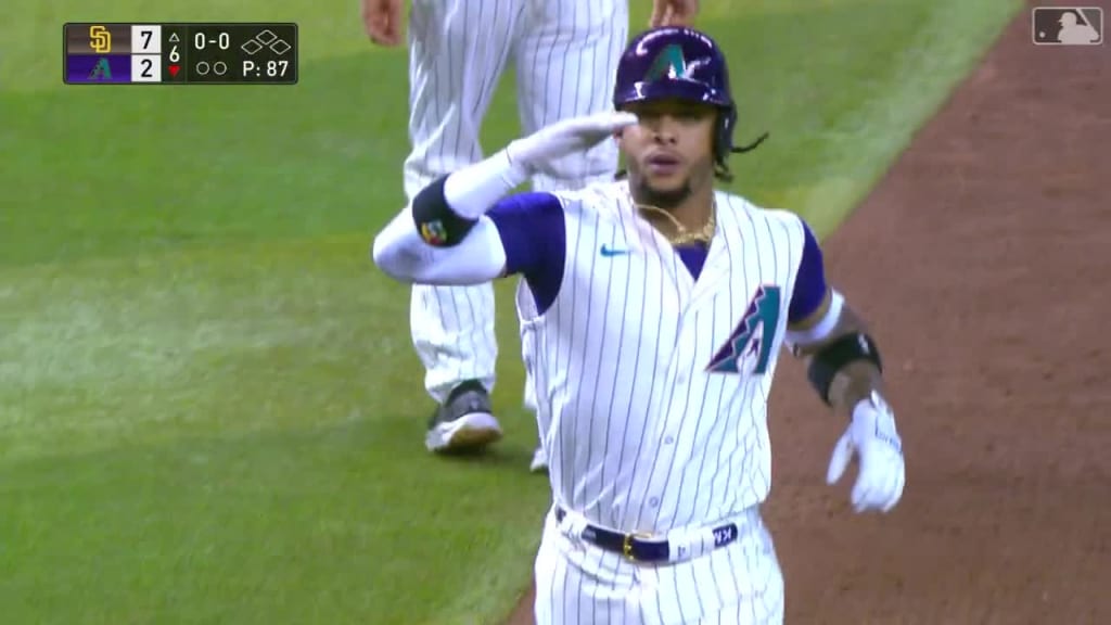 Cubs And D-Backs Are Wearing Gorgeous Throwback Uniforms For