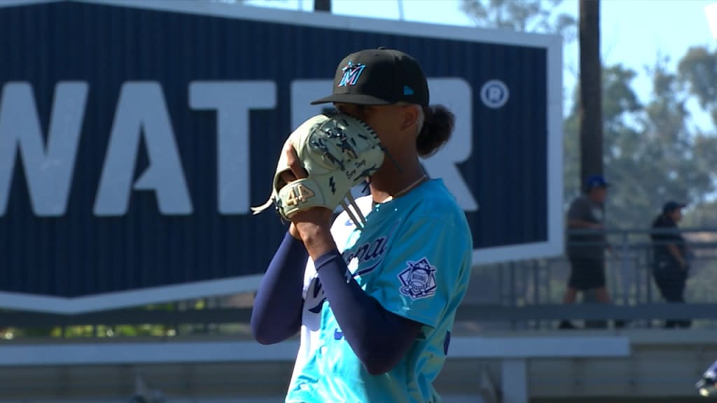 Marlins' teal uniforms back for 30th anniversary