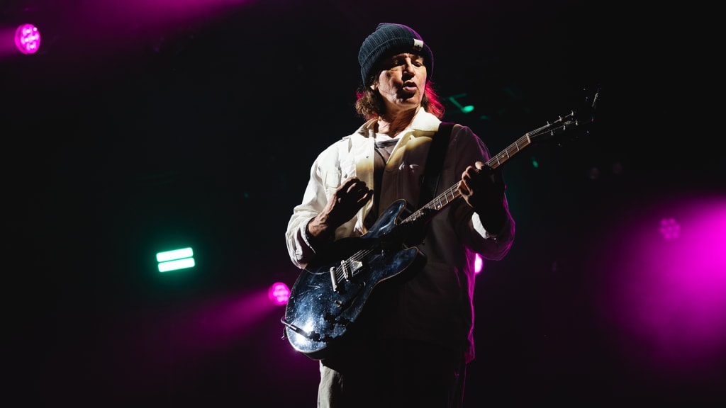 Stephan Jenkins of Third Eye Blind (Photo by Ismael Quintanilla III for Innings Festival)