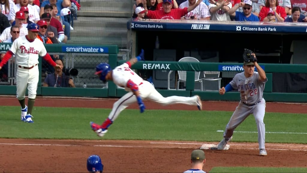 Kyle Schwarber hits grand slam on birthday in first MLB spring at-bat 