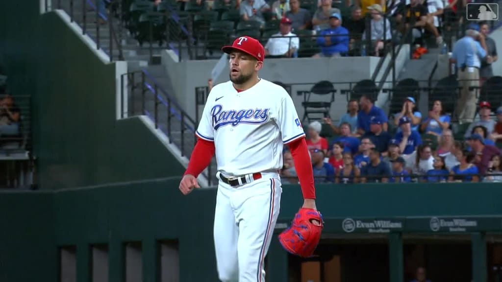 Rangers move Martin Perez to bullpen after Max Scherzer trade