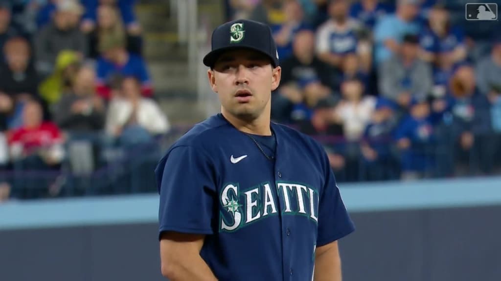 Mariners edge Royals, pull into tie for 1st in AL West