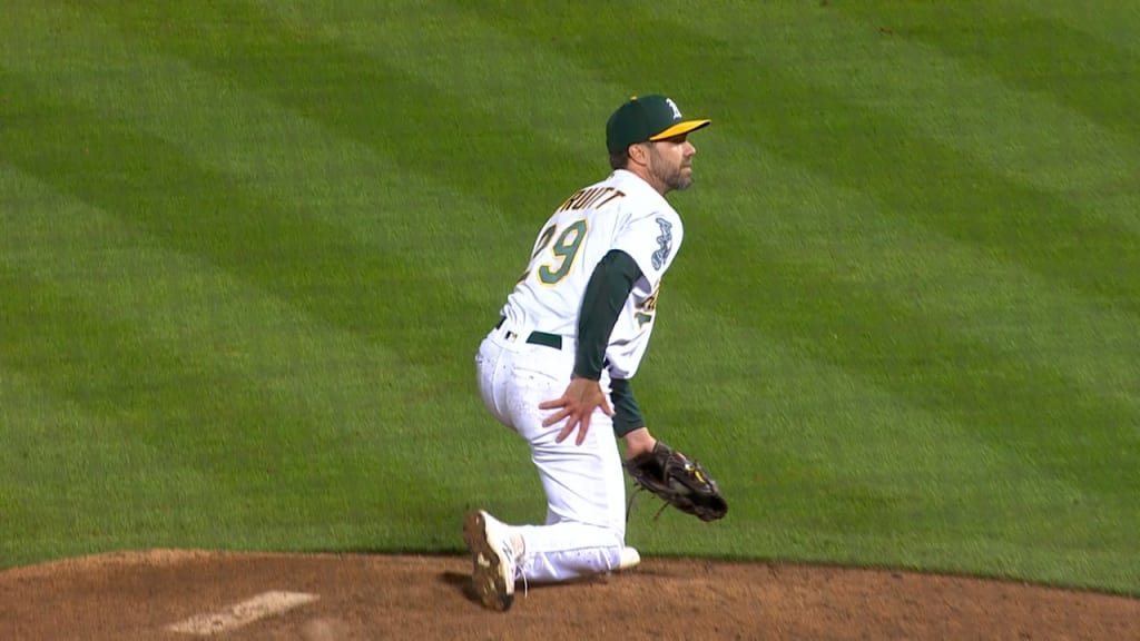 Oakland A's Milestones Episode 8 - Jason Giambi 