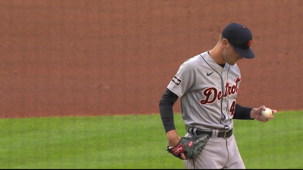 Detroit Tigers add solid left-handed relief pitcher Andrew Vasquez