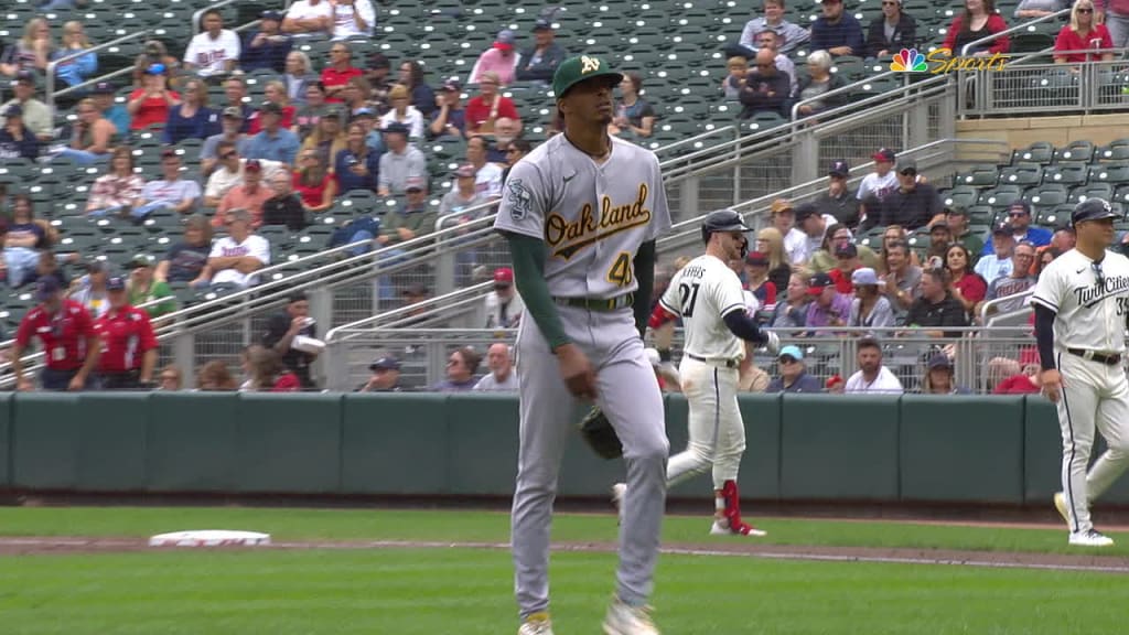 Luis Medina's pair of strikeouts, 06/03/2023