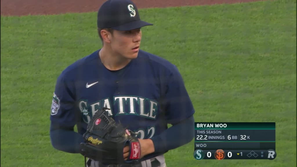 Strong night for offense, Bryan Woo as Mariners return to winning