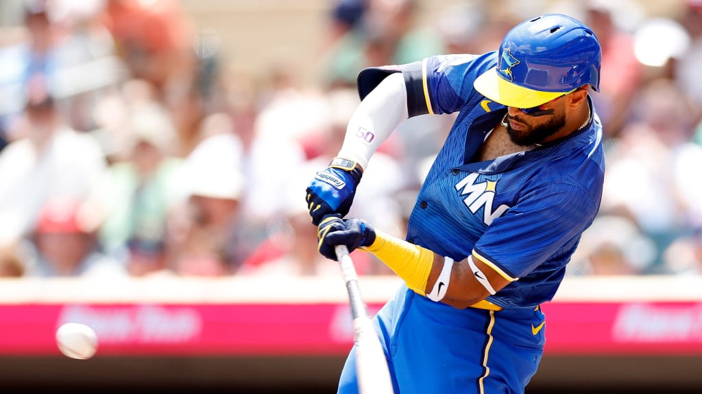 Willi Castro's RBI double