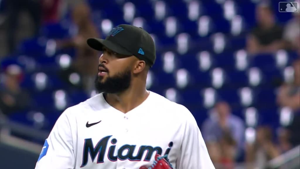 Alcantara tosses 2-hit ball, leads Marlins past Phillies 6-0