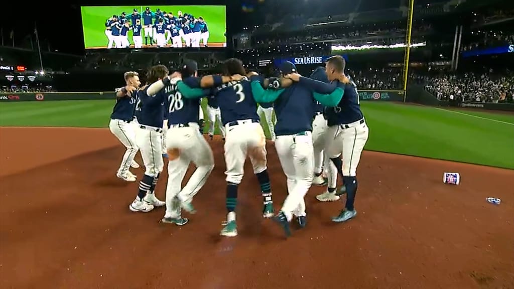 Friday's Mariners game sold out as Seattle competes to make the