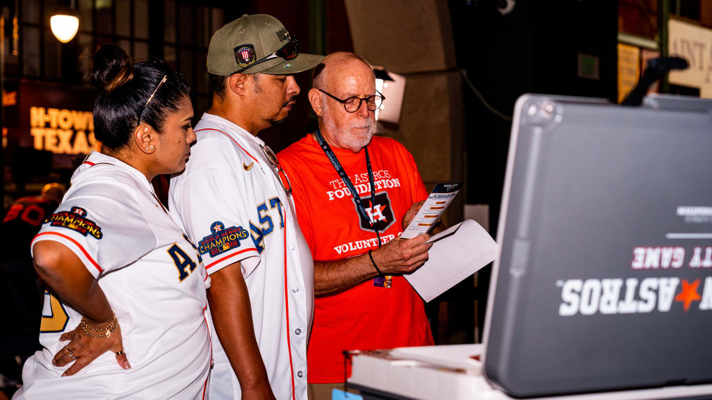 Astros Foundation on X: Members of the Astros Youth Academy took part in a  showcase this morning at Minute Maid Park!  / X