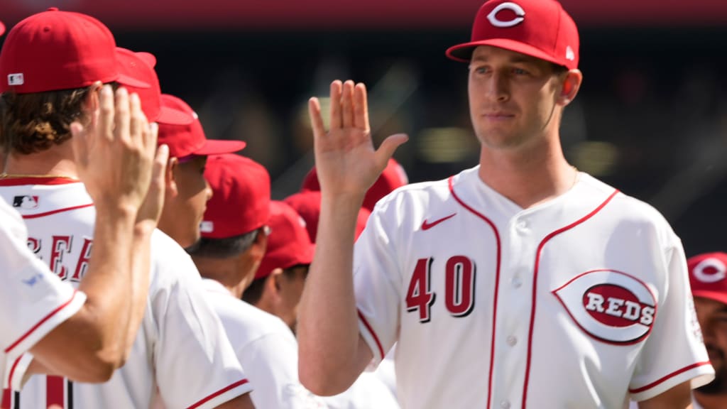 LIVE: Can return of key arm lift Reds?