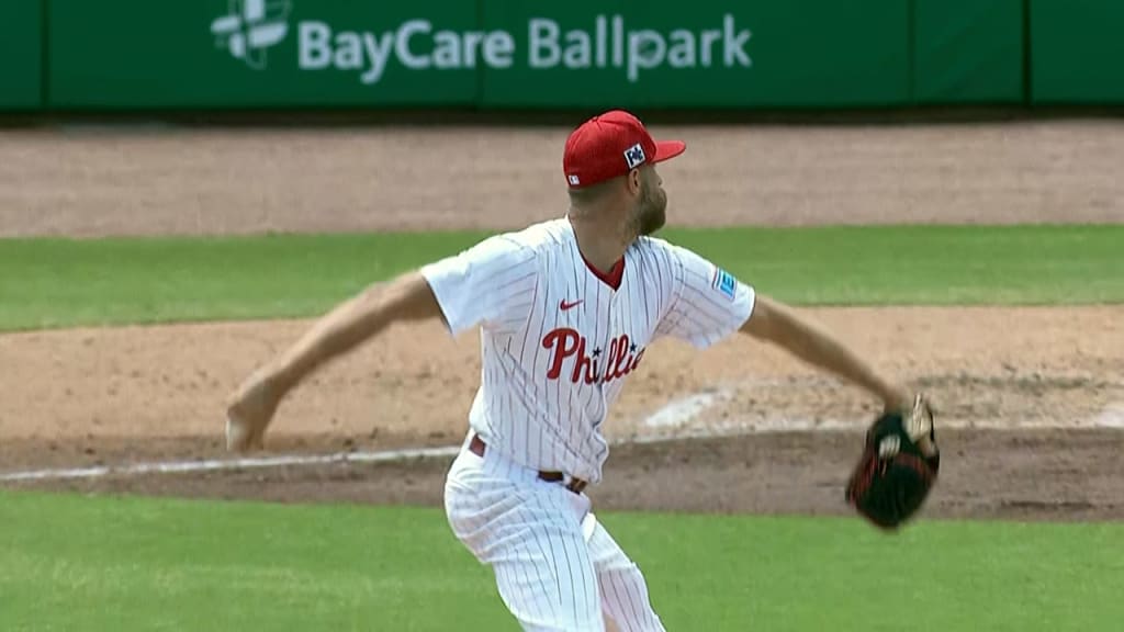 Zack Wheeler fans three in spring outing