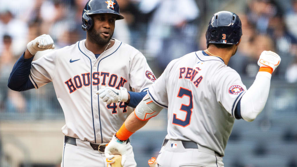 LIVE: Astros connect with power combo vs. Yanks
