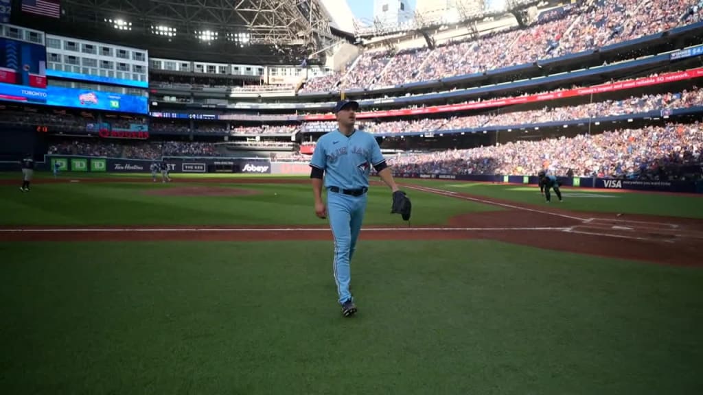 Sellout Rogers Centre crowd ready to playoff party