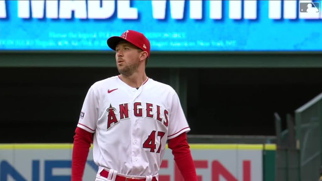 Brett Phillips helps Angels to victory in Griffin Canning's return to mound, National Sports