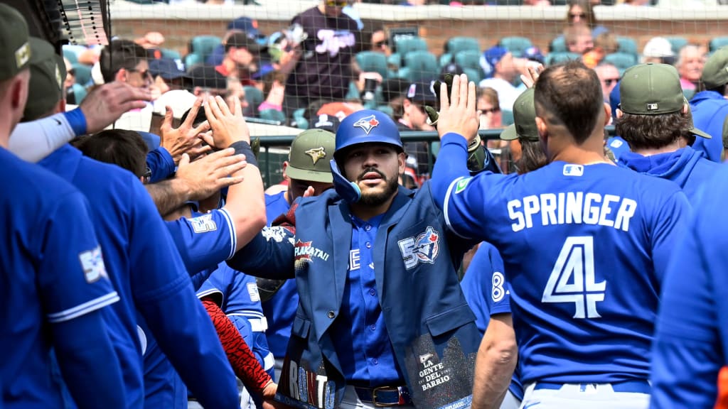 Daulton Varsho hits game-winning single vs. Tigers