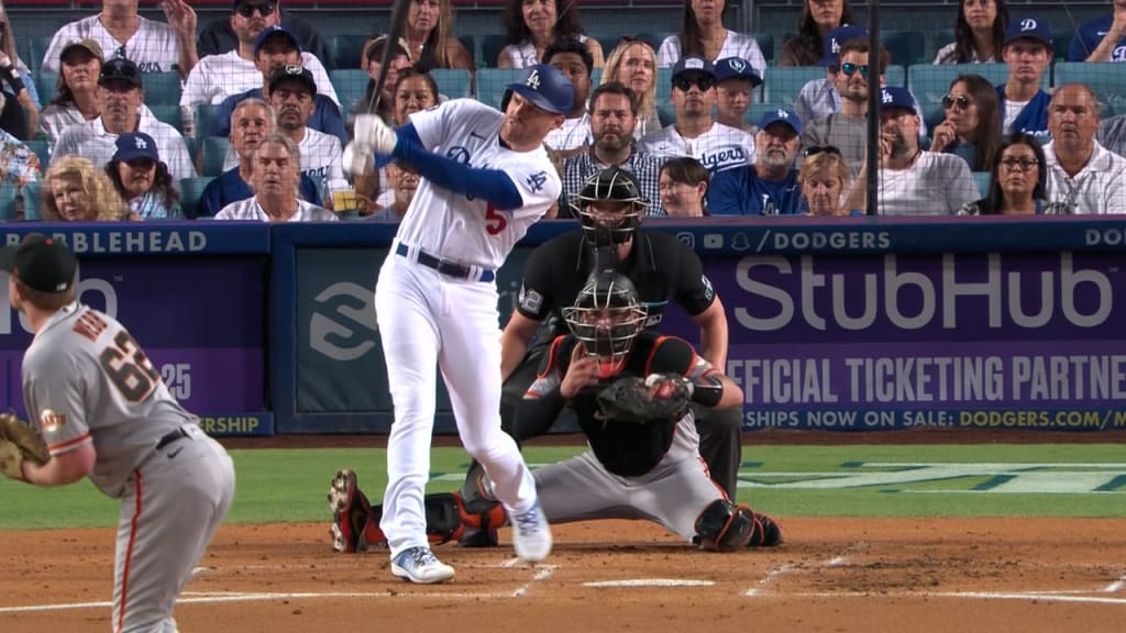 Austin Barnes Give the Dodgers an Unlikely Lift at the Plate - The