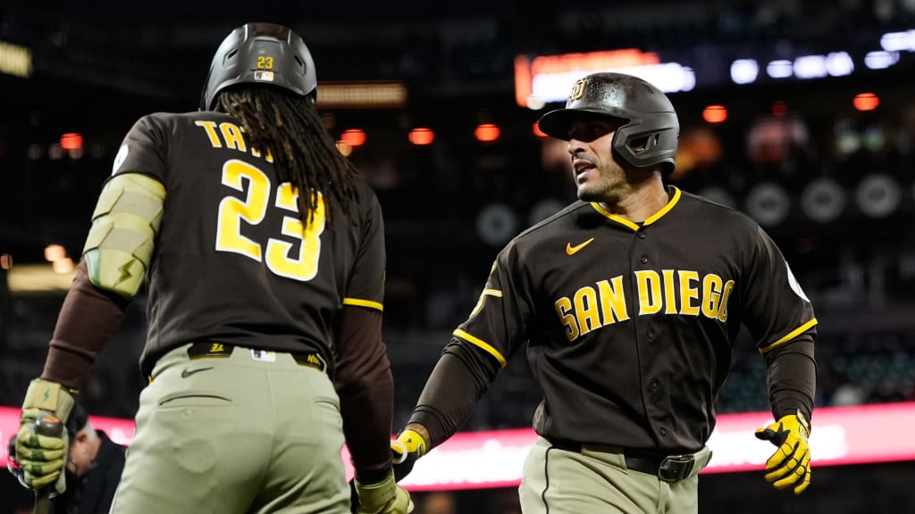 LIVE: Tatis looking to get right vs. division rivals