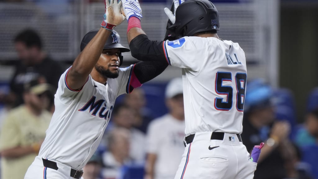 Derek Hill hits first career grand slam against Reds